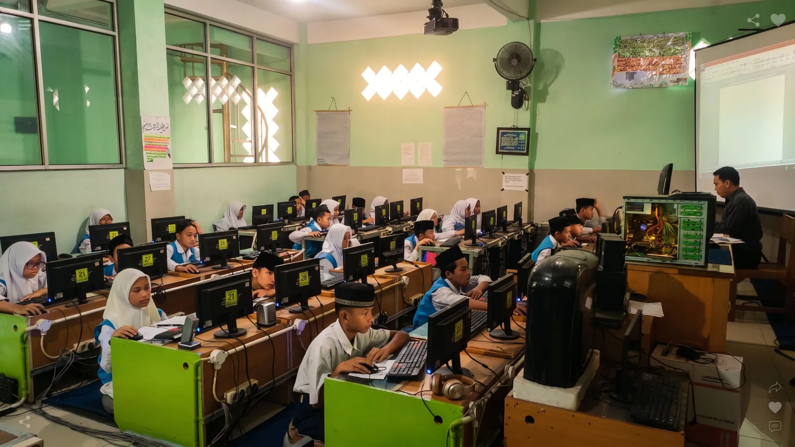Ujian Berbasis Komputer
